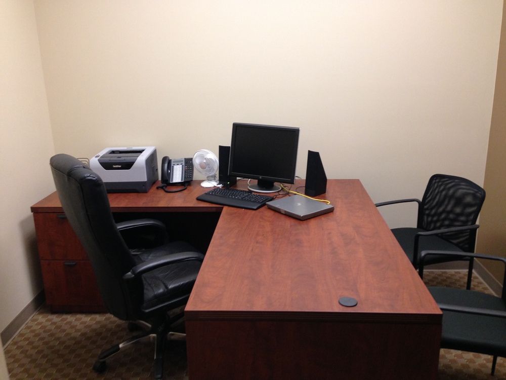 Carolina Financial Center: 19520 W Catawba Ave, Cornelius, NC 28031